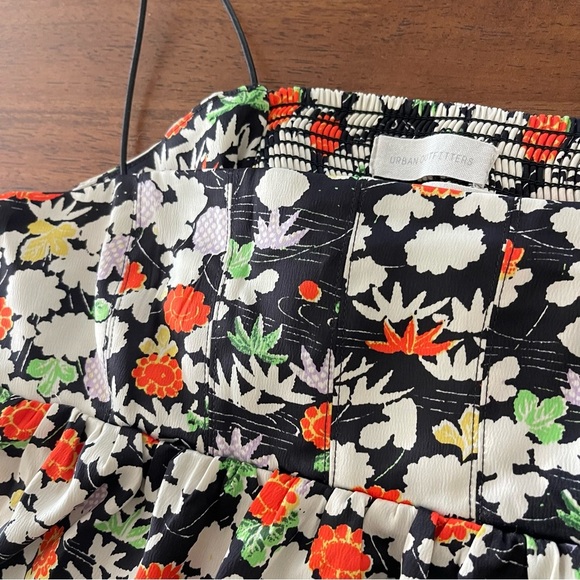 Urban Outfitters Floral Babydoll Top - Picture 2 of 7